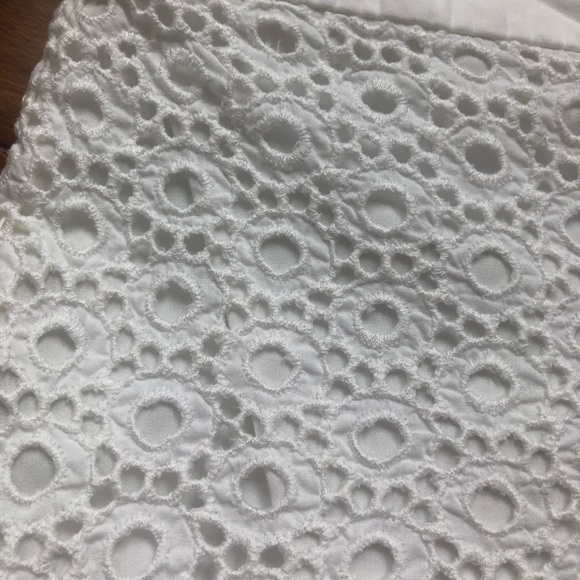 Club Monaco Lace Short - Picture 3 of 3